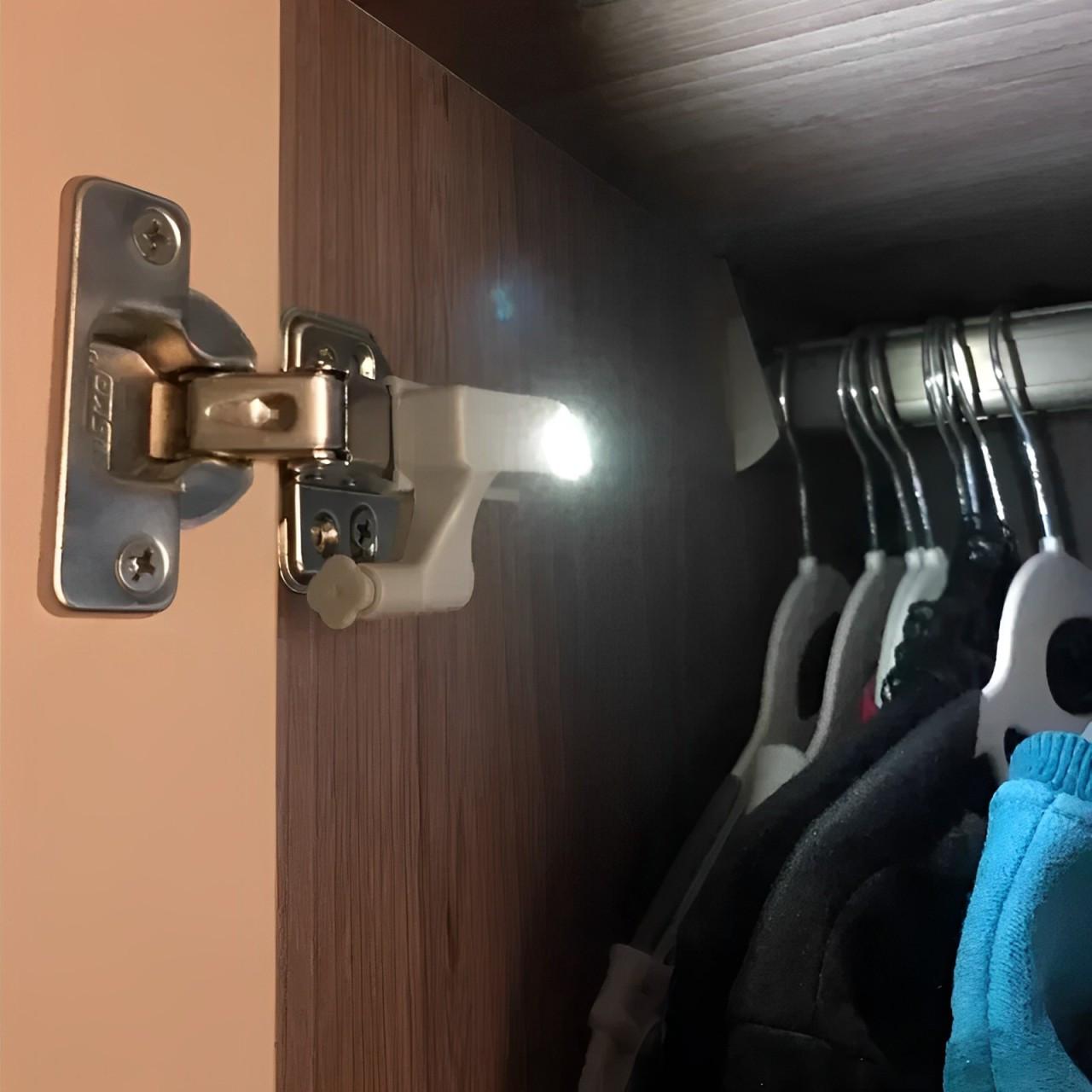 Lumière Pour Placard Et Armoire - Eclairage Automatique